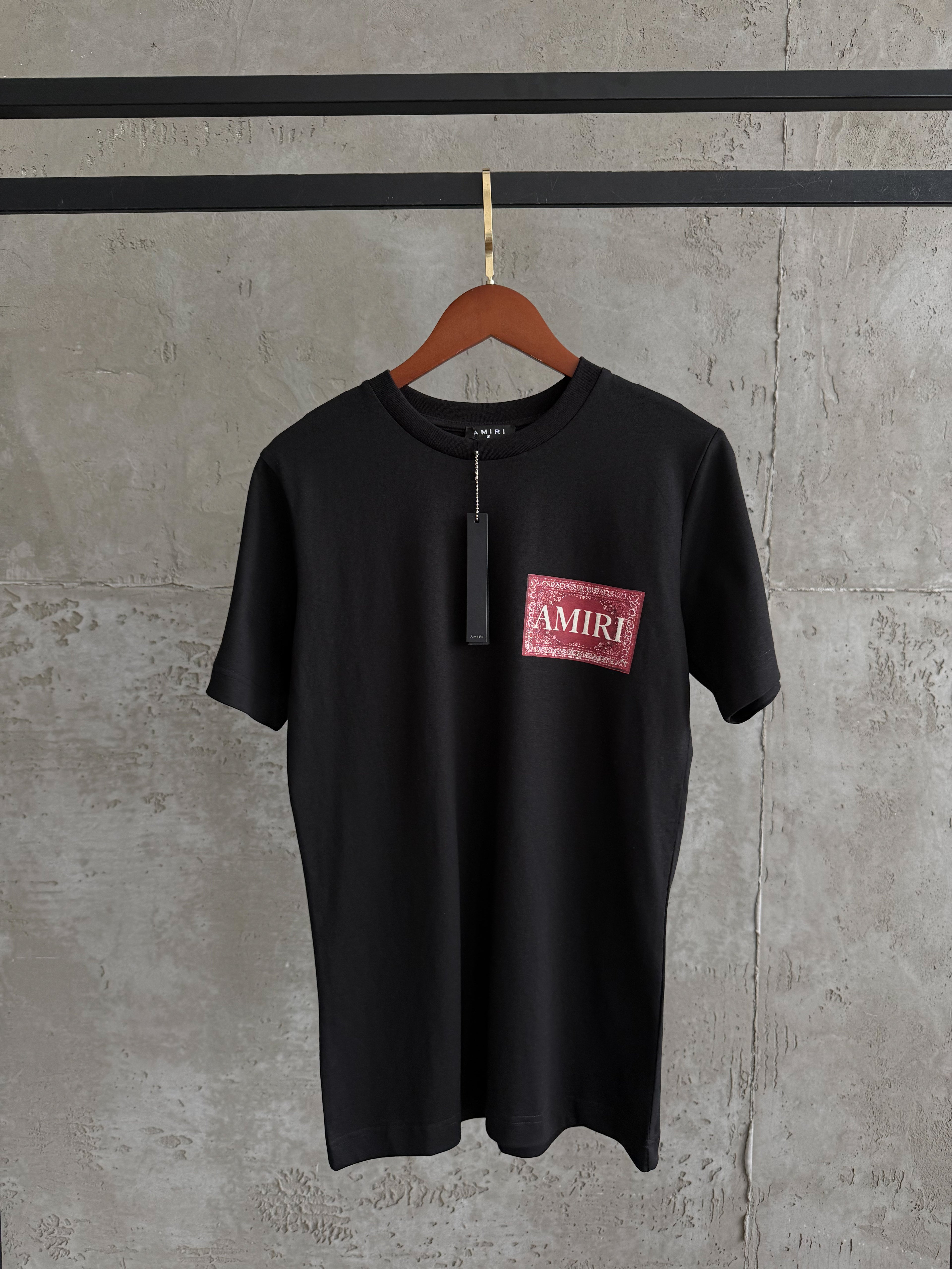 AMR02 Premium siyah tshirt