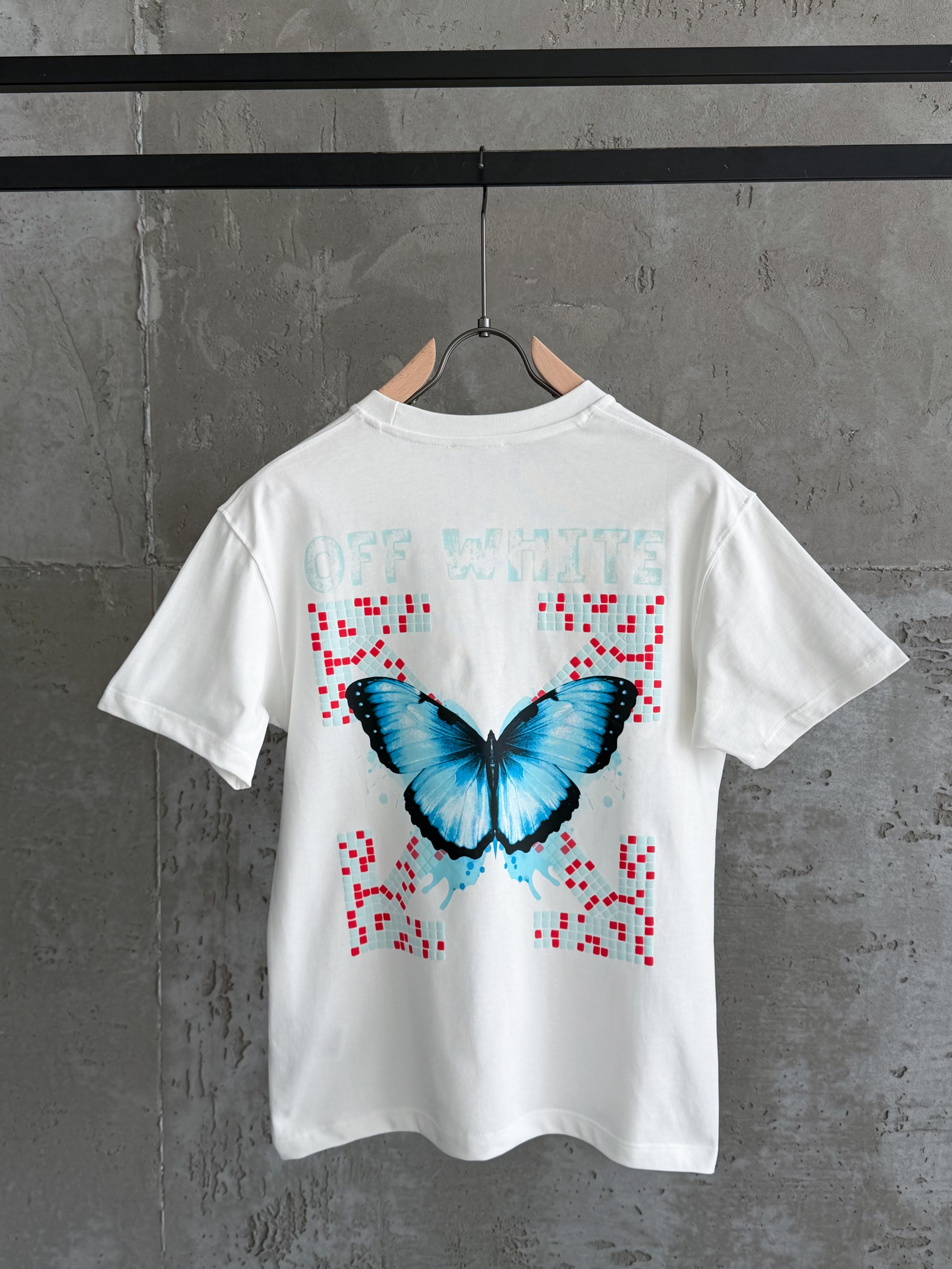 O&W01 X Butterfly beyaz tshirt